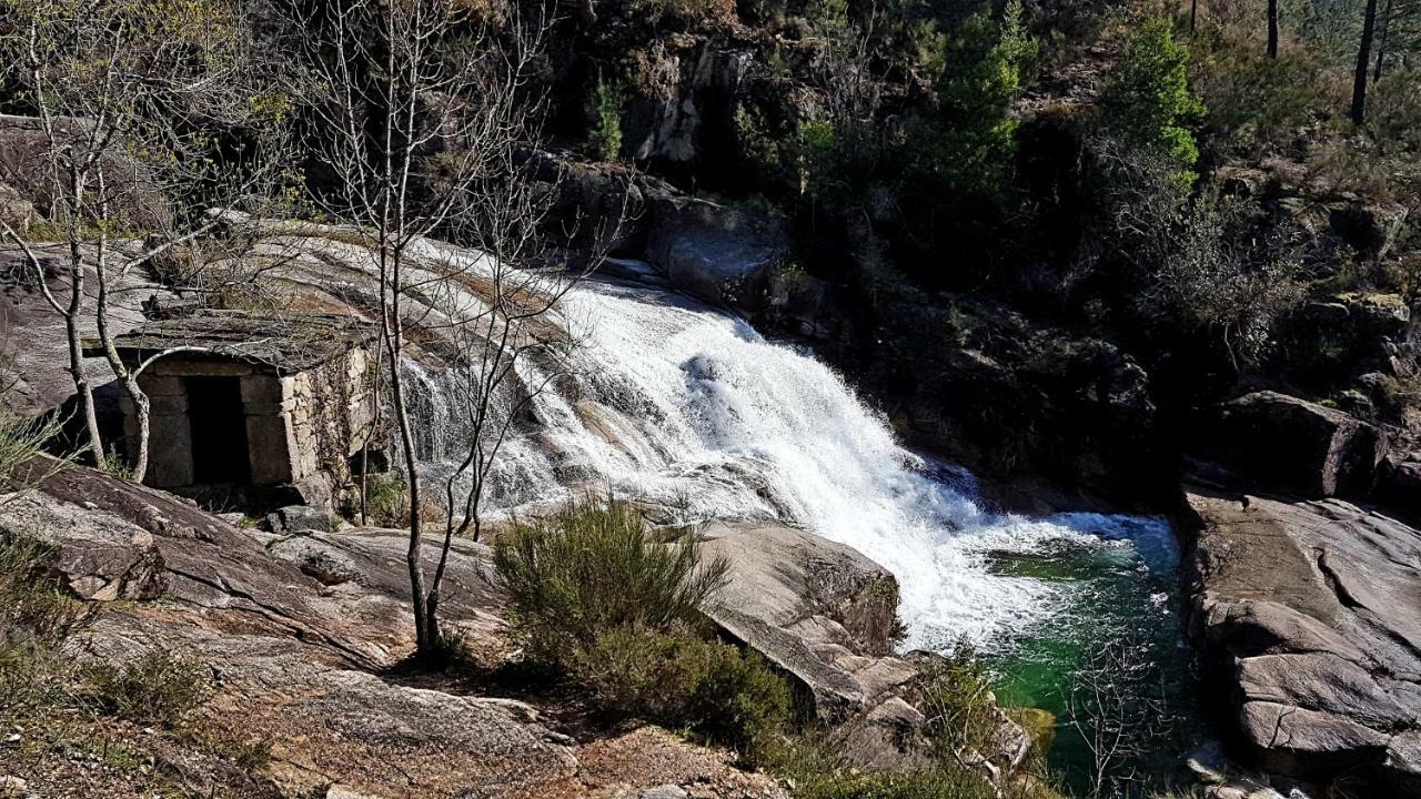 Casinha Do Joao No Geres Βίλα Alamela Εξωτερικό φωτογραφία